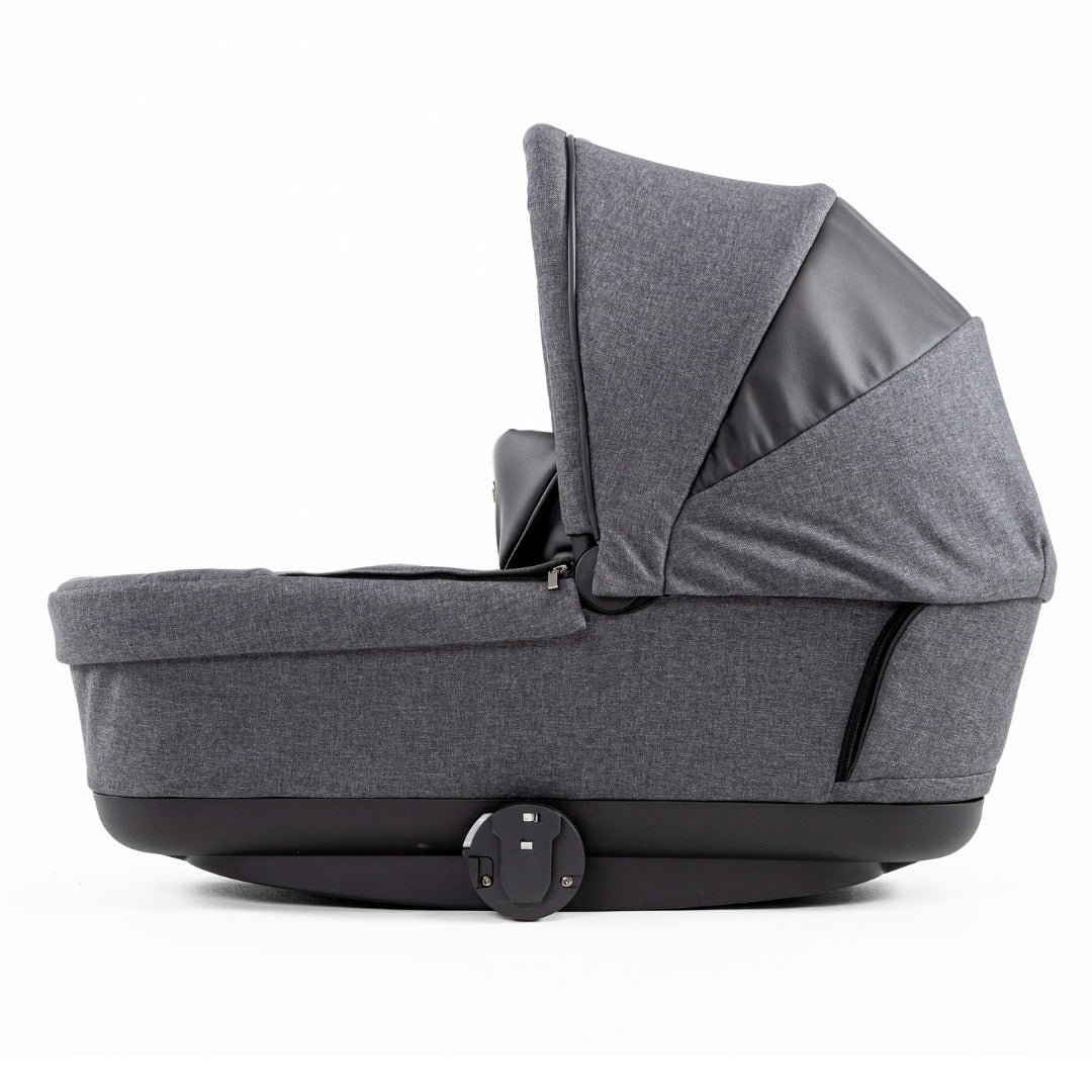Bambini Prams Lisbon Bassinet Charcoal/Black