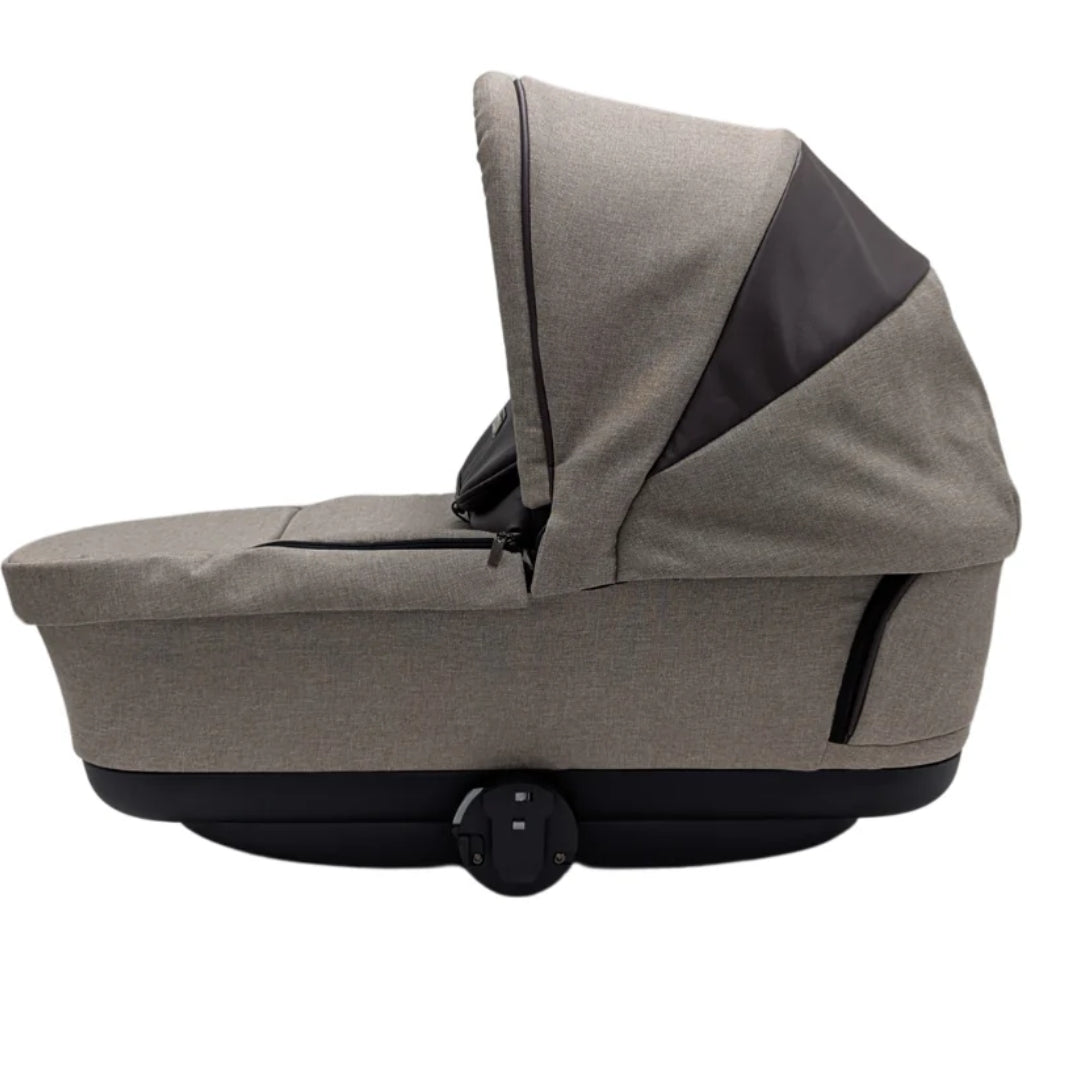 Bambini Prams Lisbon Bassinet Mocha/Tan