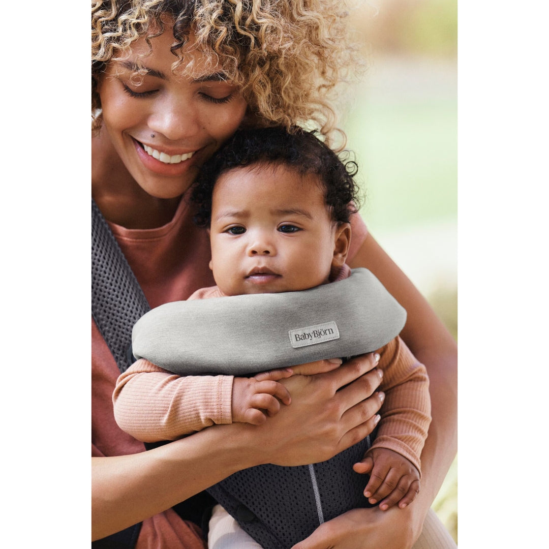 BabyBjorn Bib For Baby Carrier Mini & Move Jersey Light Grey