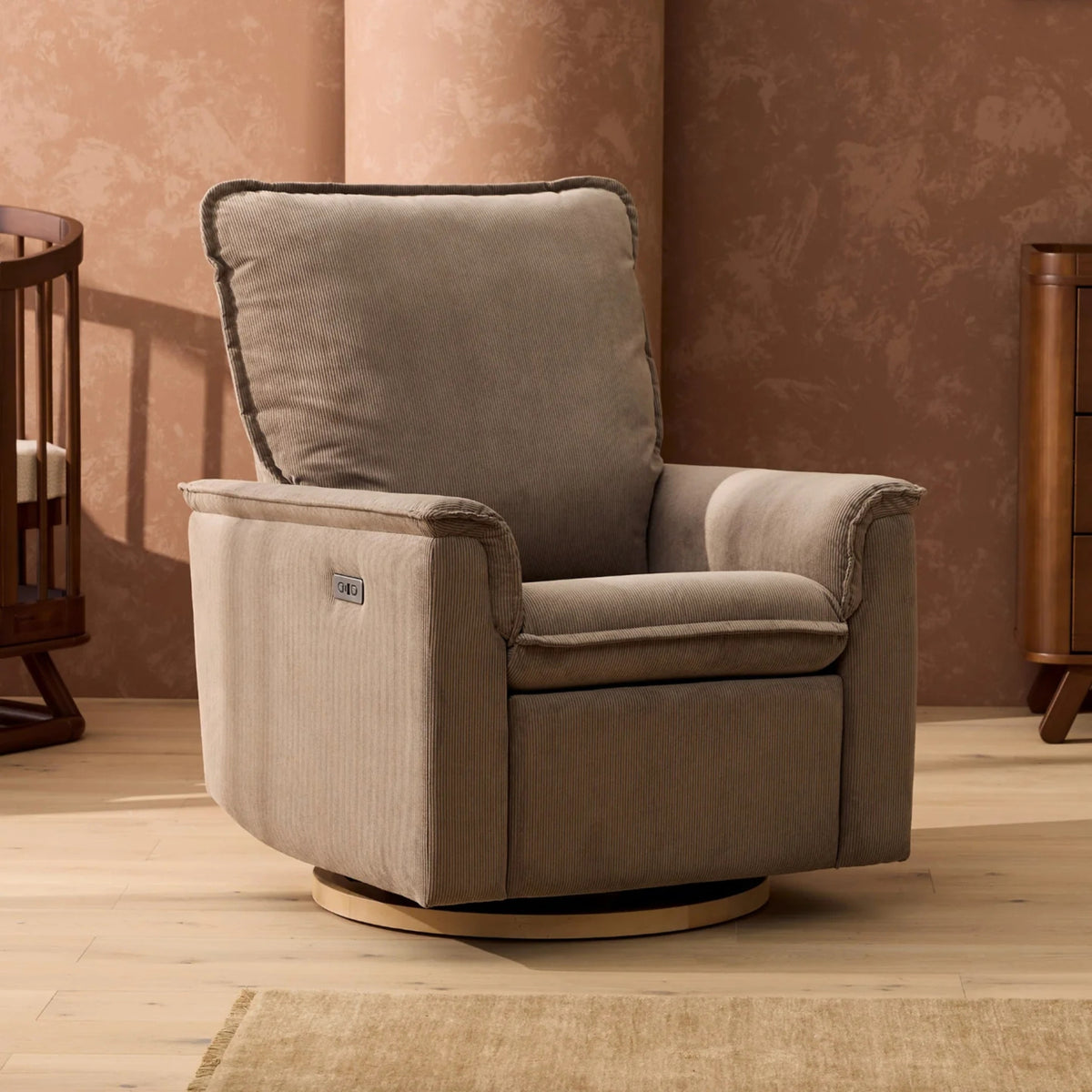 Il Tutto Louie Electric Recliner Chair
