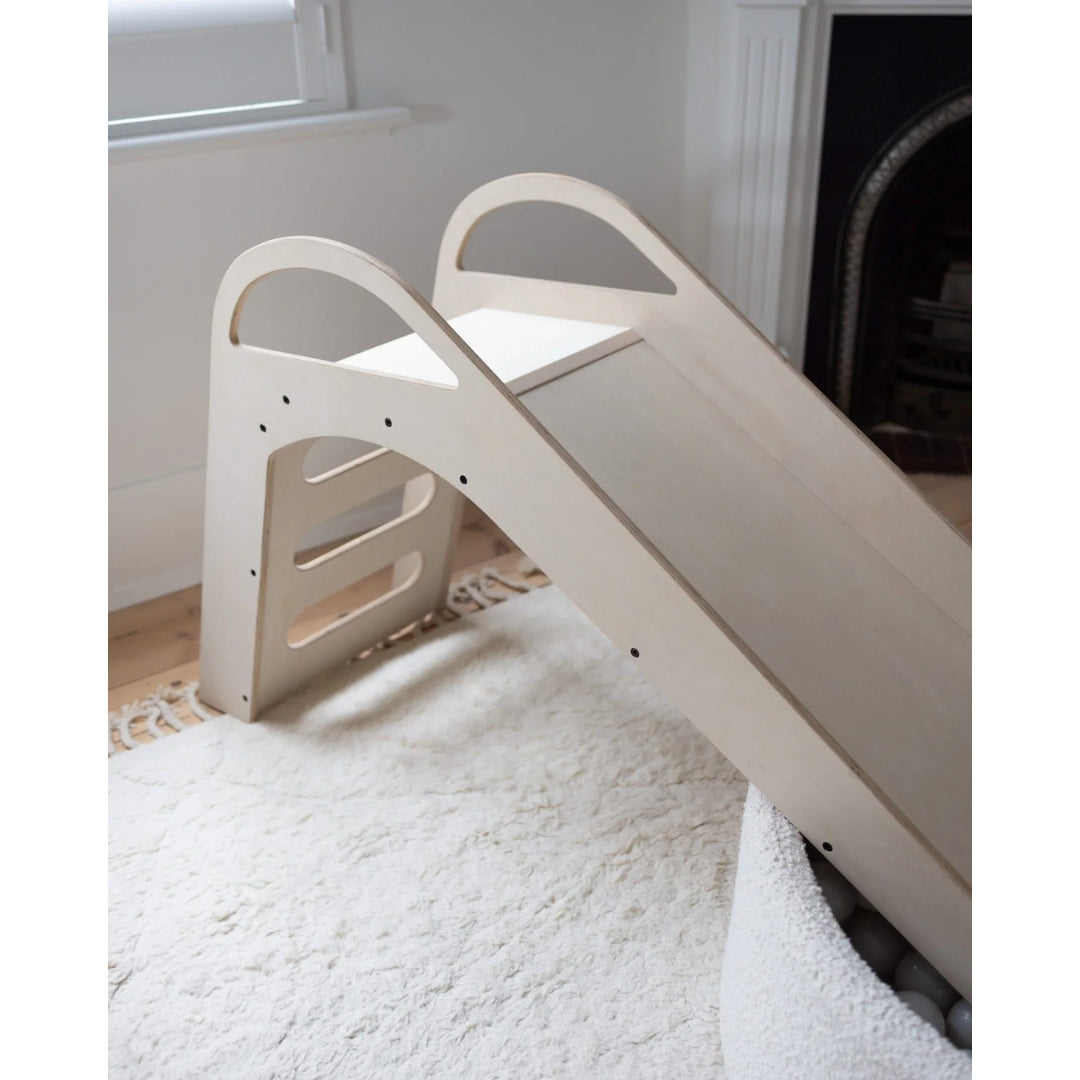 Nuage Interiors Arlo Slide