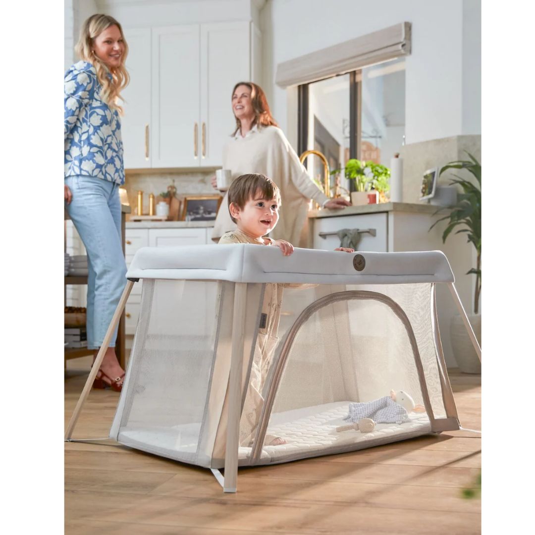 Maxi Cosi Calao Light Travel Cot Classic Oat