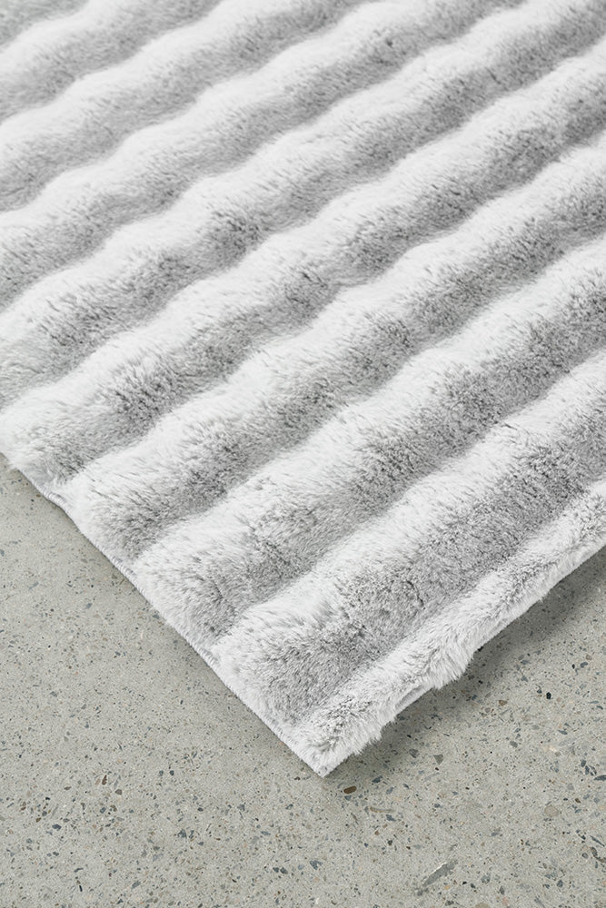 Sybaki Didi Silver - Machine Washable Rug