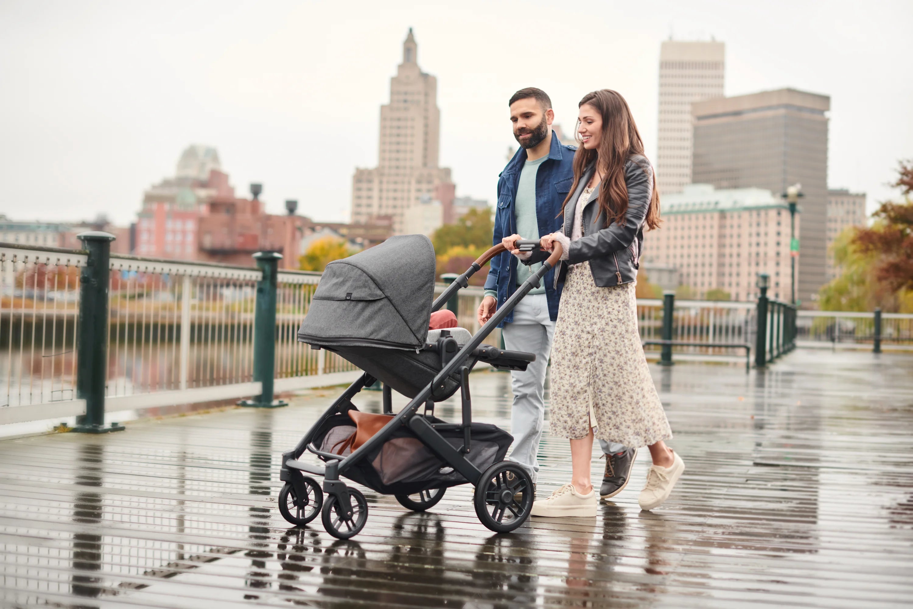UPPAbaby Cruz V2 Stroller GREYSON (Charcoal Melange/Carbon Frame/Saddle Leather)