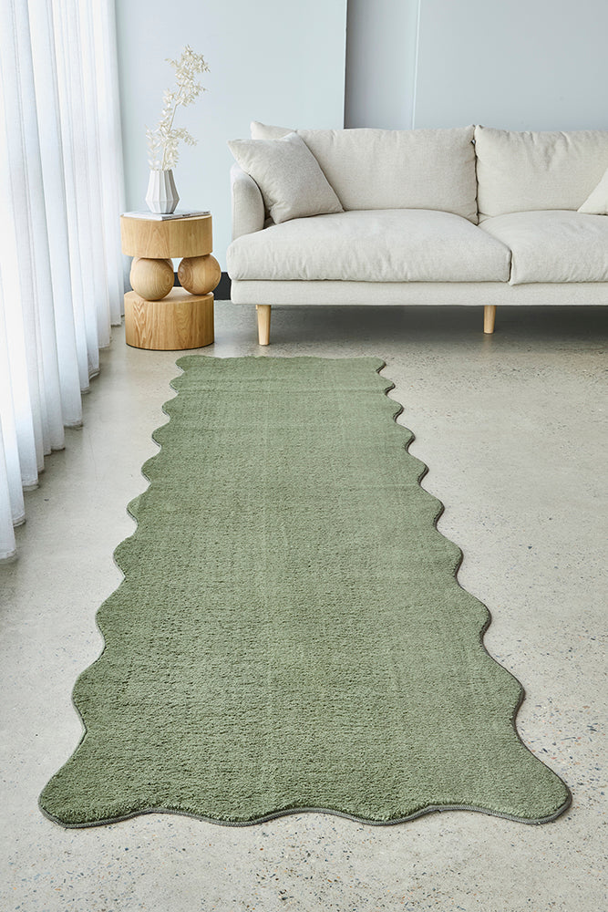 Sybaki Evelyn Green Runner Rug
