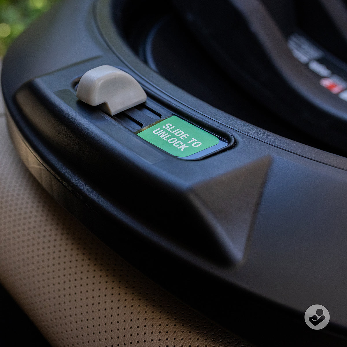 Maxi Cosi Raia 360 LX Base Black