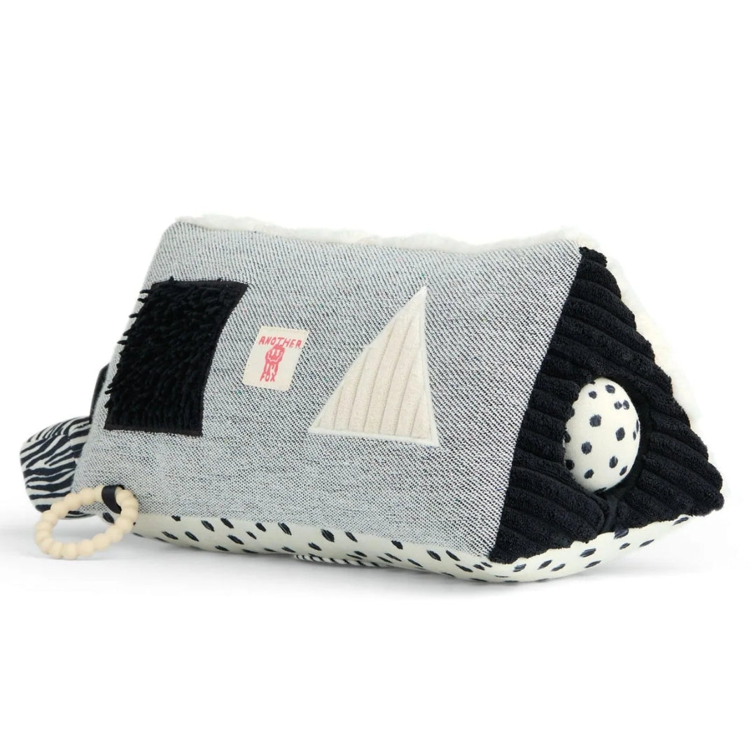 Mamas & Papas Another Fox Activity Triangle