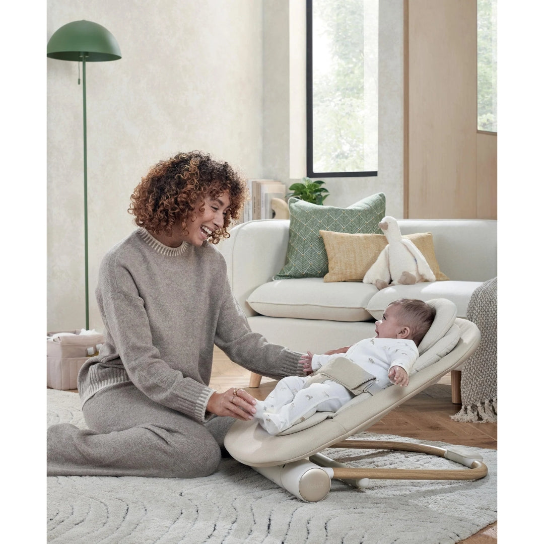 Mamas & Papas Eno Highchair, Bouncer and Cushion Bundle Cashmere