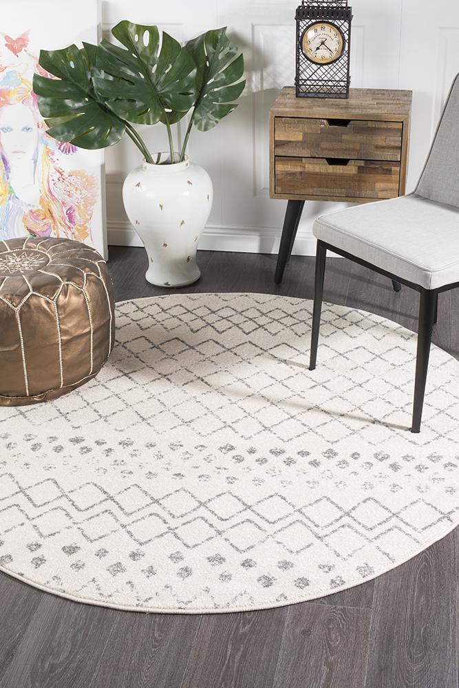 Sybaki Delilah White Round Rug