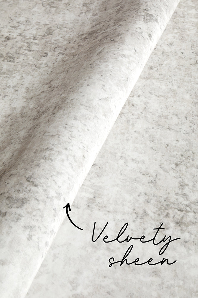 Sybaki Everly Marble Washable Rug