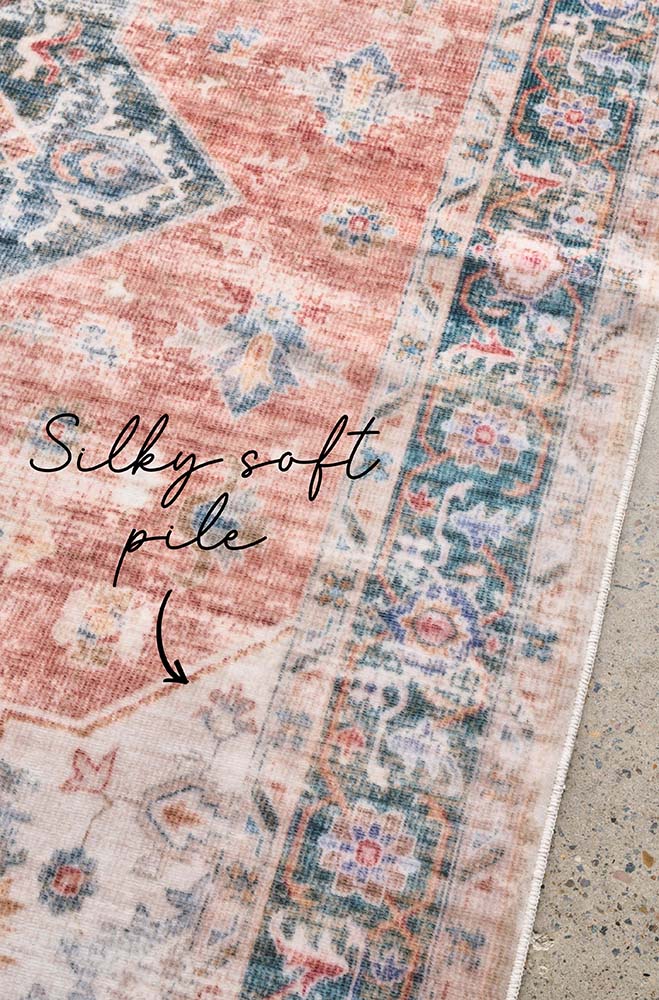 Sybaki Everly Mill Rust Rug