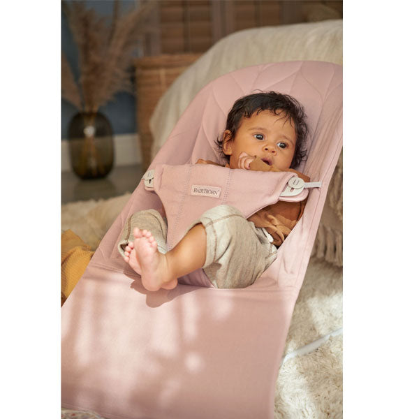 BabyBjorn Bouncer Bliss Woven Petal Quilt Dusty Pink