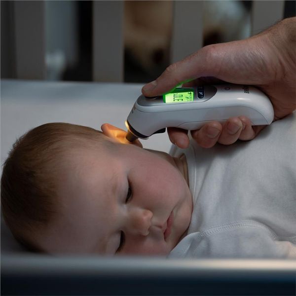 Braun Thermoscan 7+ AgeSmart Ear Thermometer with Night Mode