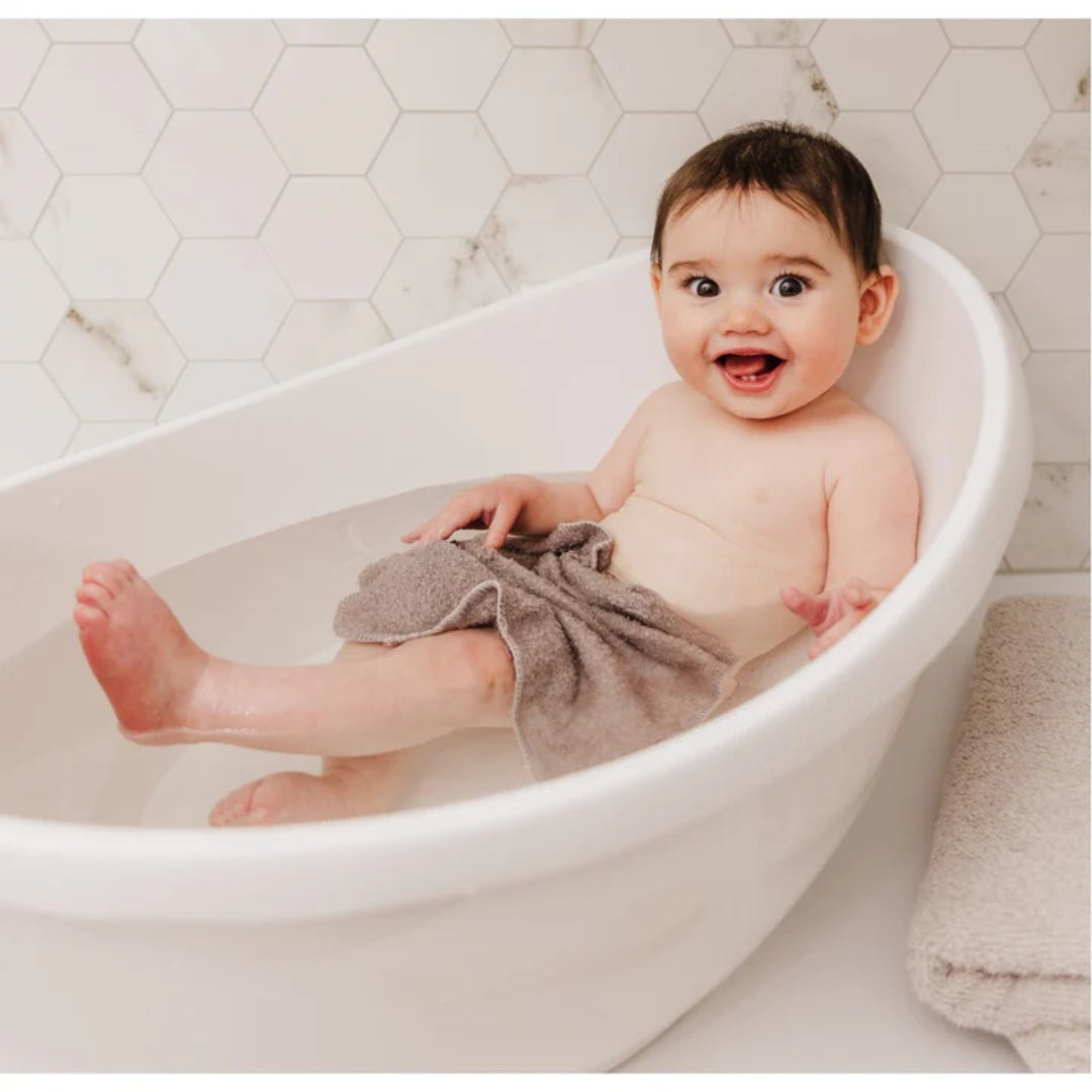 Bubble Cuddle Bath with Newborn Support Insert White