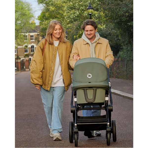 Bugaboo Fox Cub Complete Pram Black/Forest Green-Forest Green TRAVEL SYSTEM (includes Bugaboo Turtle car seat with base & adaptors)