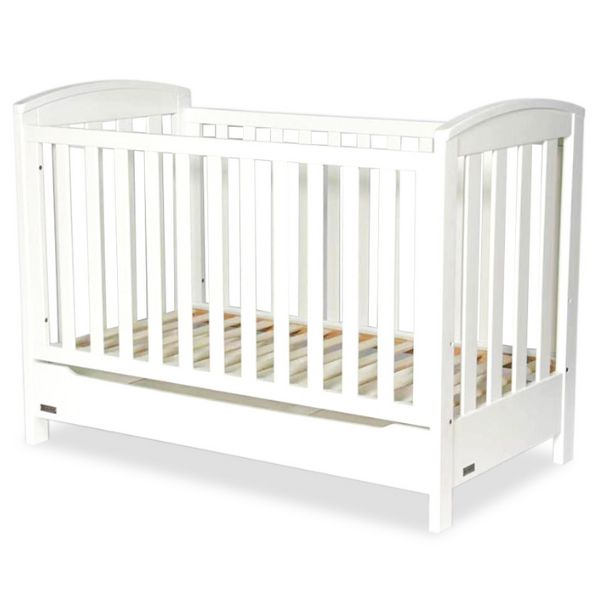 Eldita Oxford Classic Cot with Mattress