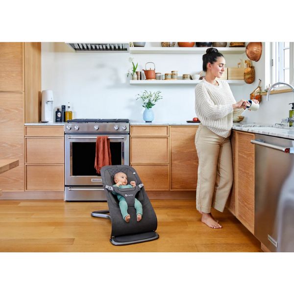 Ergobaby Evolve 3 in 1 Bouncer Charcoal Grey