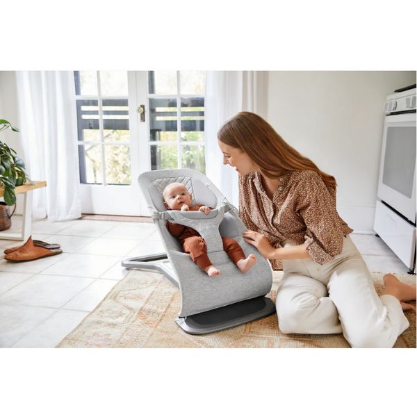 Ergobaby Evolve 3 in 1 Bouncer Light Grey