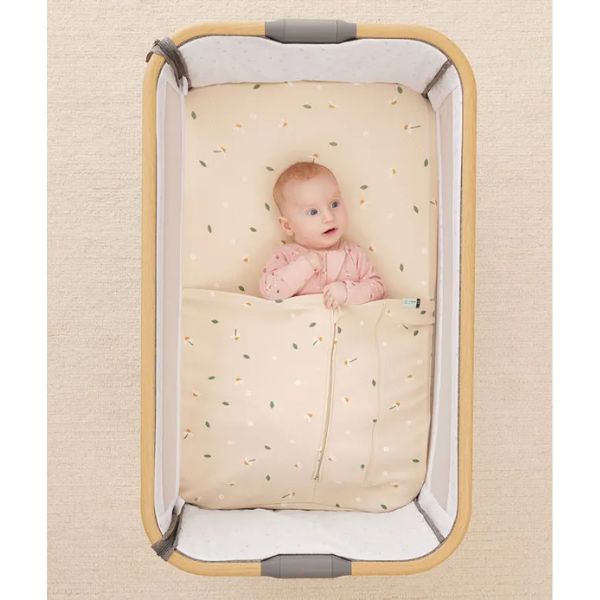 ErgoPouch HugMe Bassinet Blanket 0.2/1.0Tog Daisy Sprinkle