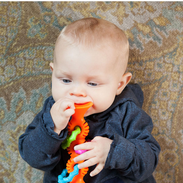 Fat Brain pipSquigz Loops Orange Toy