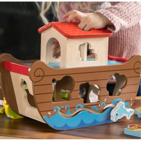 Fat Brain Noah's Arc Sort & Play Set