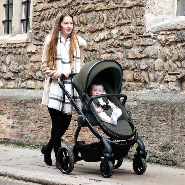 iCandy Peach 7 Pram Ivy TRAVEL SYSTEM (includes Maxi Cosi Infant Carrier with Base)