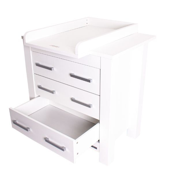 Love n Care Bordeaux Cot + Bordeaux Chest White + Mattress