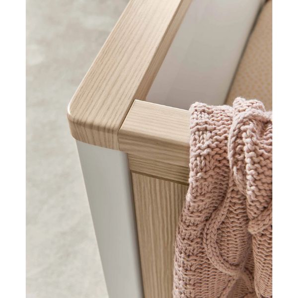 Mamas & Papas Harwell Cot Bed White/Natural