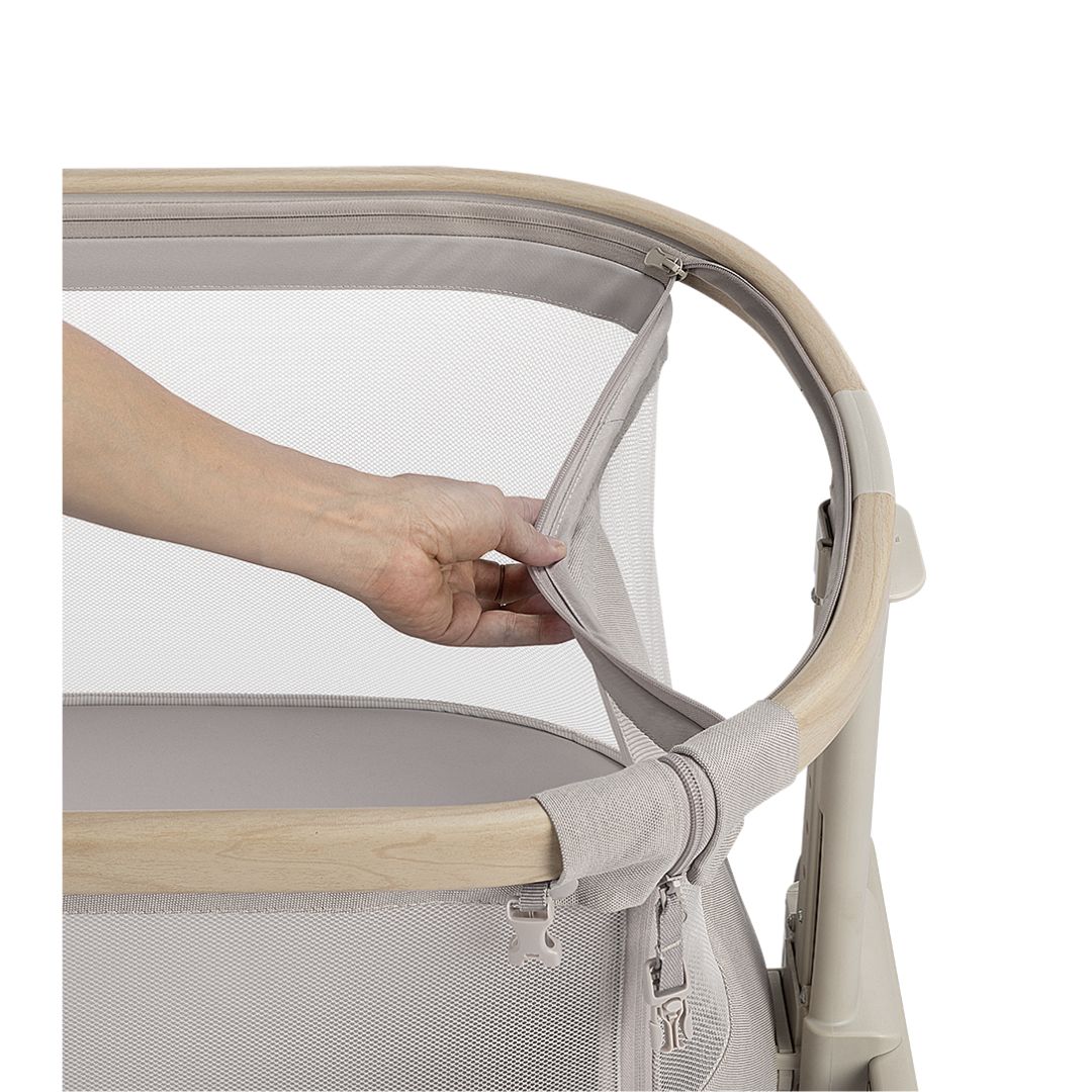 Maxi Cosi Iora Air Co-Sleeper Classic Oat