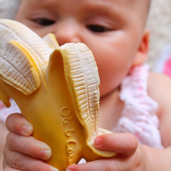 Oli & Carol Ana The Banana Teether