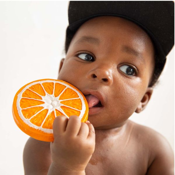 Oli & Carol Clementino the Orange Teether