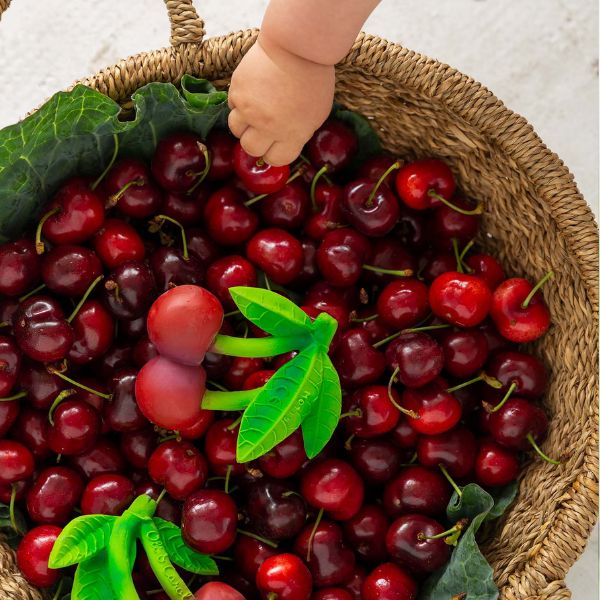Oli & Carol Mery the Cherry Teether