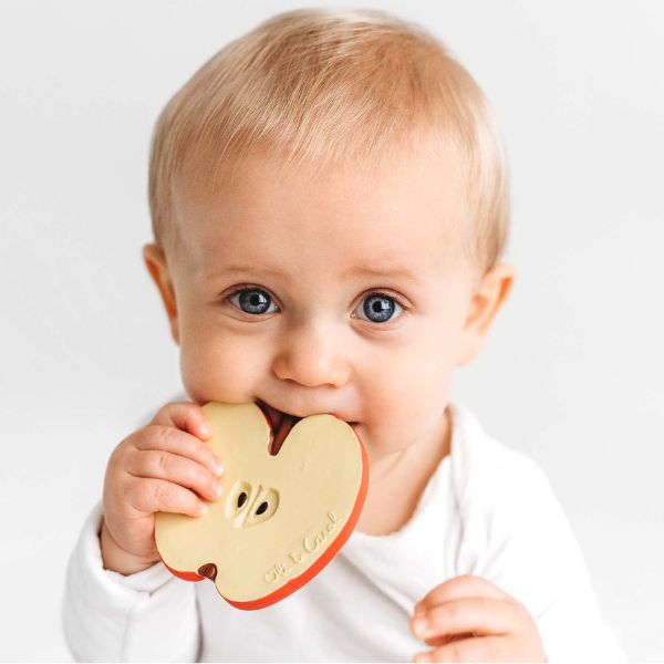 Oli & Carol Pepita the Apple Teether