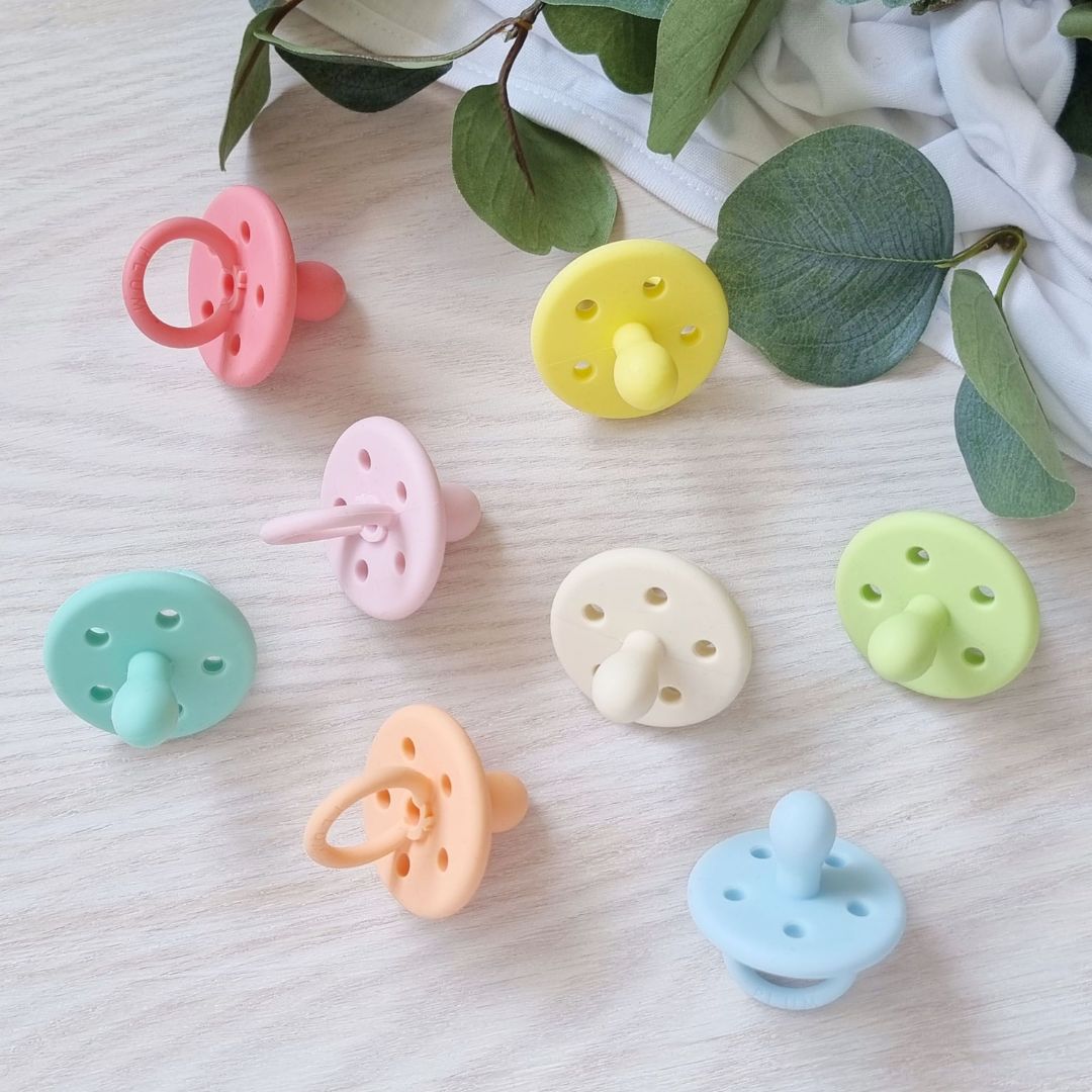 PLUM Sorbet Silicone Soothers 2pk Size 6-36 Months Kiwi/Blueberry