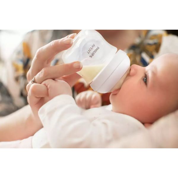 Avent Natural Response Baby Bottle 125ml