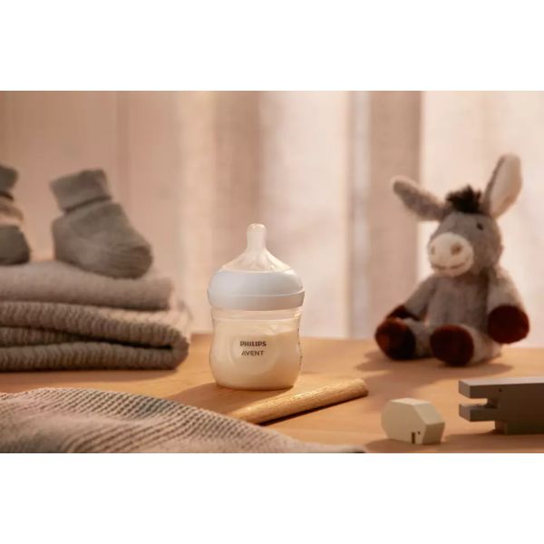 Avent Natural Response Baby Bottle 125ml