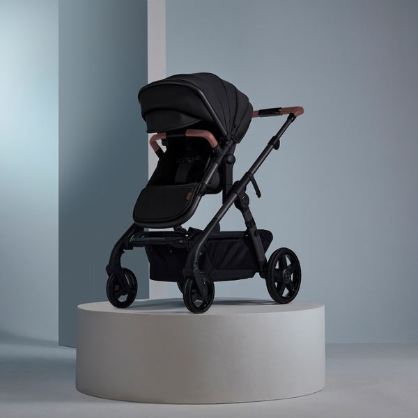Silver Cross Wave 3 Pram Licorice