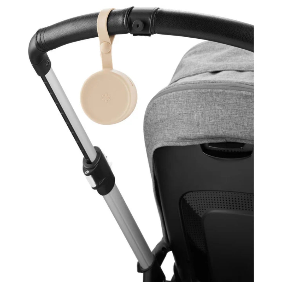 Skip Hop Silicone Soother Holder Oat