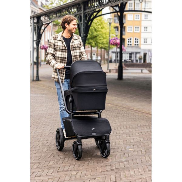 The Jiffle Wagon 6 in 1 Black