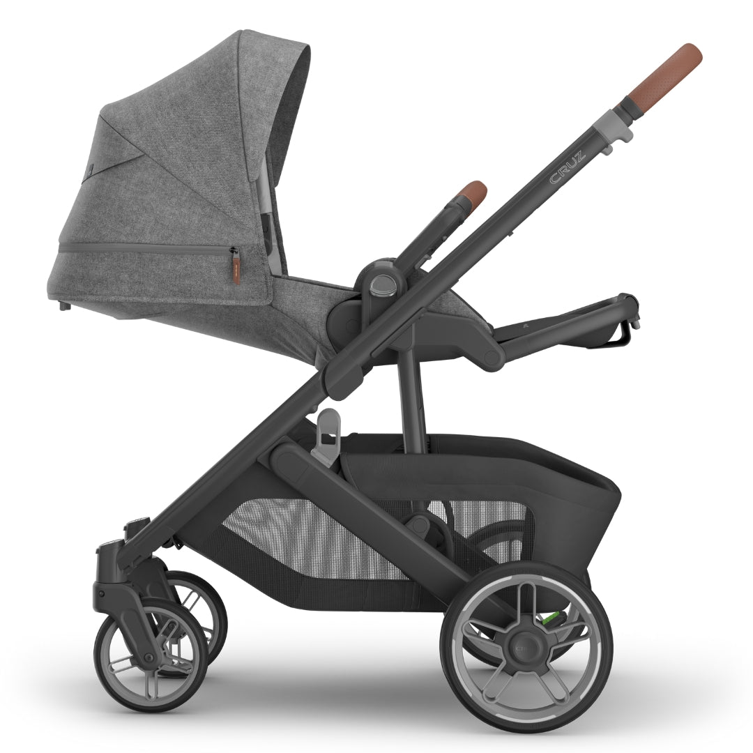 UPPAbaby Cruz V3 Stroller GREYSON (Charcoal Melange/Carbon Frame/Saddle Leather)