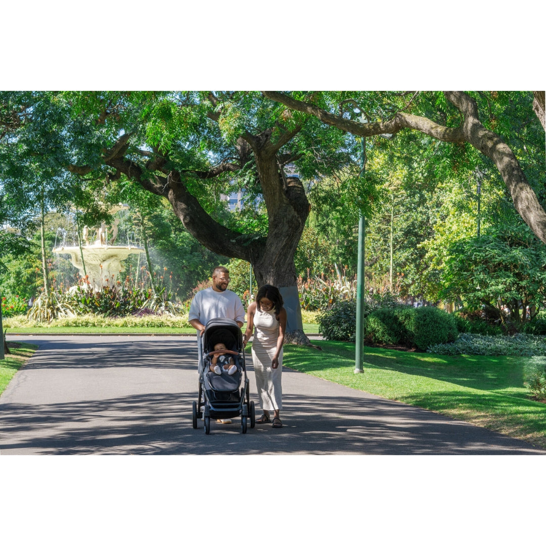 UPPAbaby Vista V3 Pram with Bassinet NORI (Charcoal/Carbon Frame/Saddle Leather)