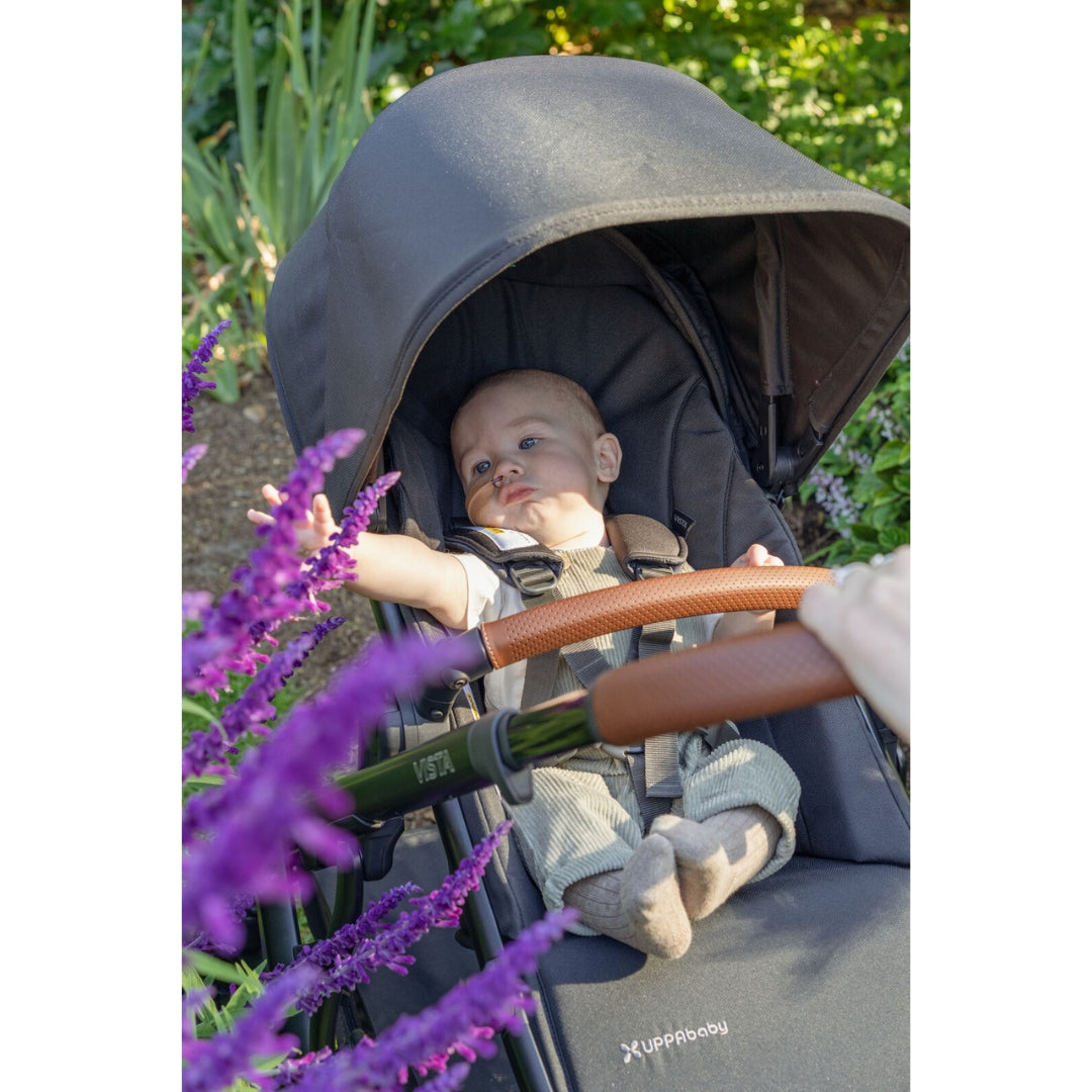 UPPAbaby Vista V3 Pram with Bassinet NORI (Charcoal/Carbon Frame/Saddle Leather) + Rumble Seat V3